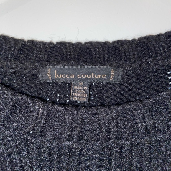 Urban Outfitters Cropped Sweater - Picture 3 of 3